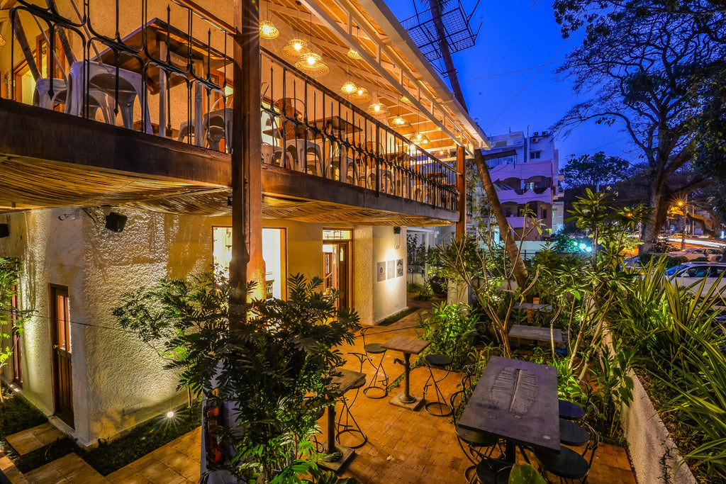 A Healthy Menu, Organic Soaps, Gorgeous Lighting: This Cafe Is Also A Shop For All Things Artisanal