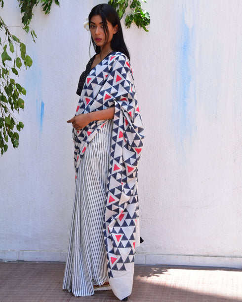 Twilight Sparkle Hand Block Printed Mul Mul Cotton Saree