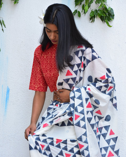 Sparkling Dew Hand Block Printed Mul Mul Cotton Saree