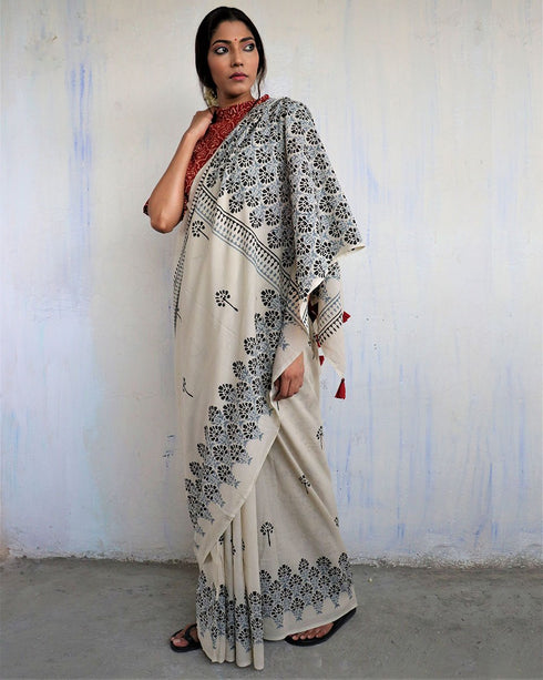 Ivory Grey Block Printed Cotton Mul Saree