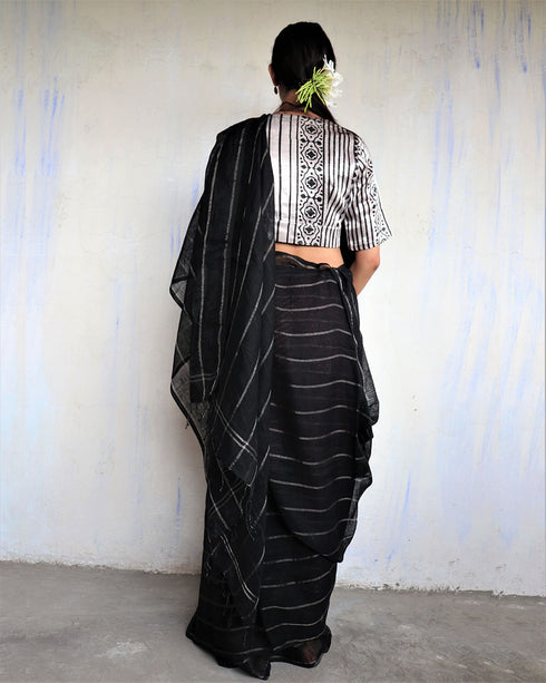 Nutan Handwoven Linen Zari Saree