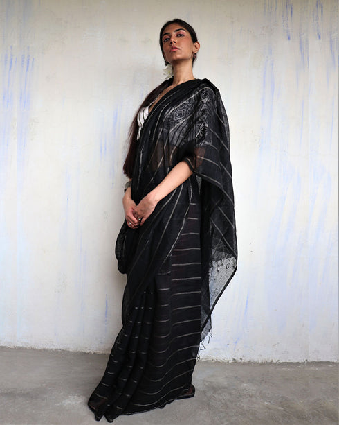 Nutan Handwoven Linen Zari Saree