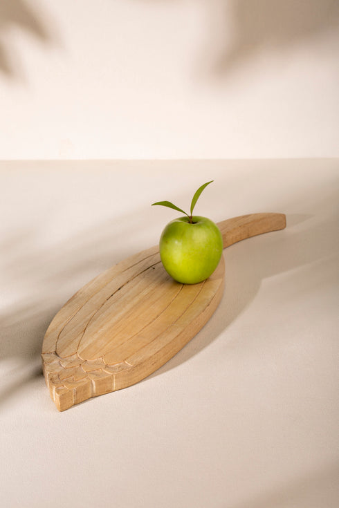 IRREGULAR SEED SHAPE WITH CARVED SURFACE